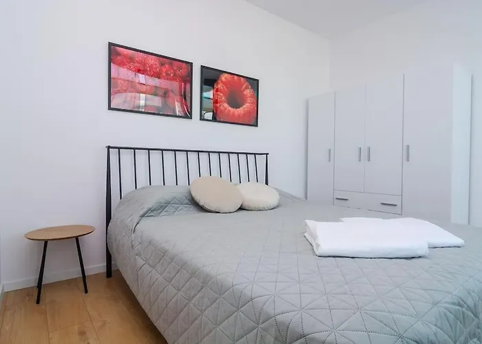 My Campus 1 Bdrm, Romantic, Panorama View, Free Parking, Self Check-in