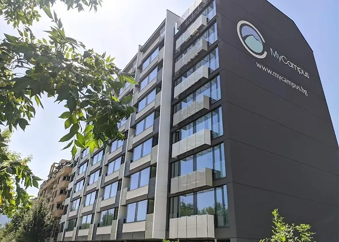 My Campus 1 Bdrm, Romantic, Panorama View, Free Parking, Self Check-in Апартаменты София